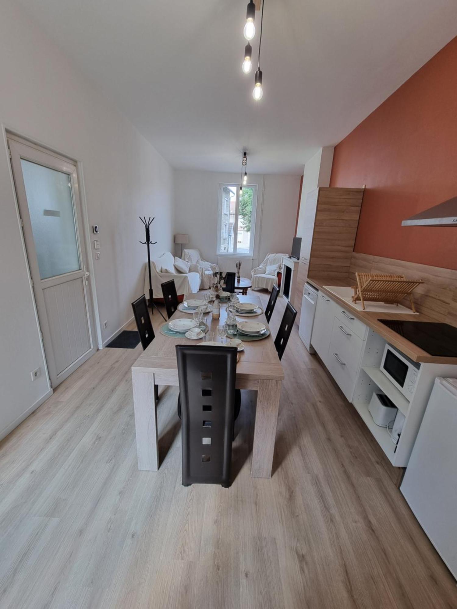 L Essentiel Gite Pour 6 Personnes Sireuil  Extérieur photo